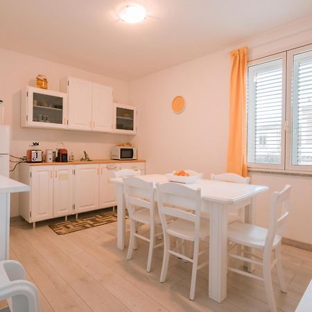 Giobo Rooms Сініскола Екстер'єр фото